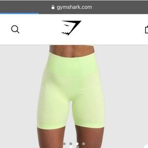 Apex Seamless Shorts in Green/Light Green 💚